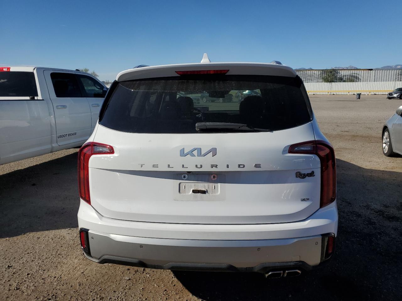 2023 Kia Telluride S VIN: 5XYP6DGC4PG403584 Lot: 81989855