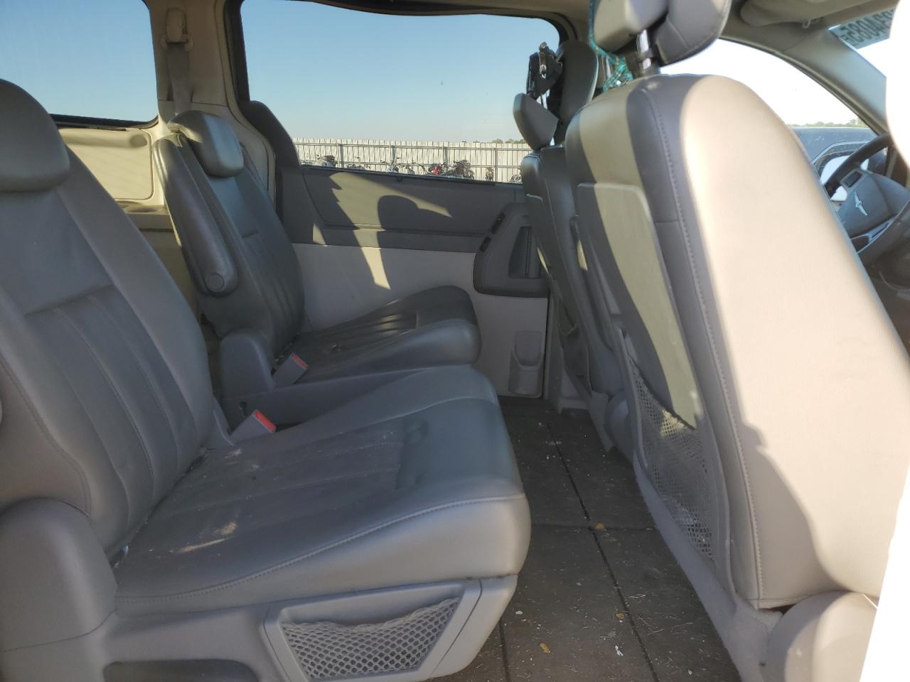 2010 Chrysler Town & Country Touring VIN: 2A4RR5DX6AR345407 Lot: 86234085