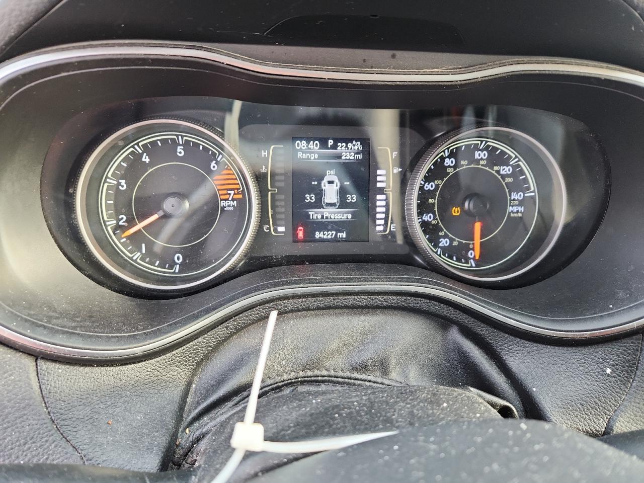 2019 Jeep Cherokee Latitude Plus VIN: 1C4PJLLB6KD249201 Lot: 86637575