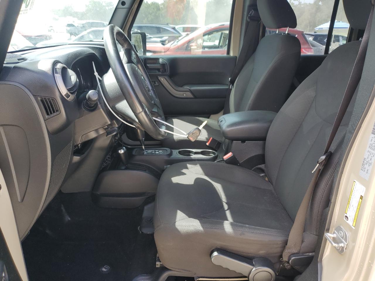 2017 Jeep Wrangler Unlimited Sport VIN: 1C4BJWDG8HL623747 Lot: 84059405