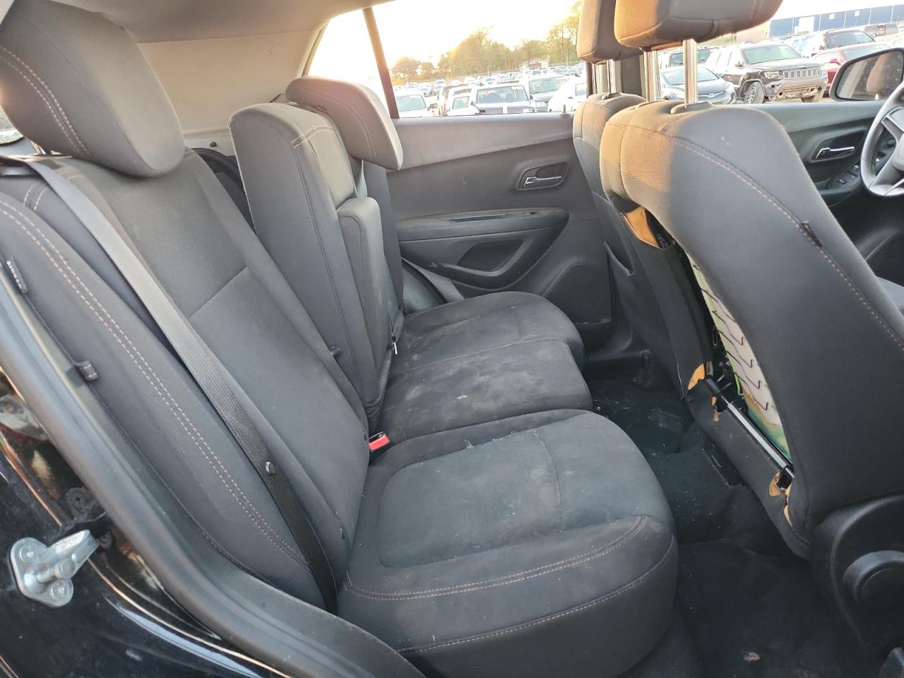 2018 Chevrolet Trax Ls VIN: 3GNCJKSB6JL332301 Lot: 86896075