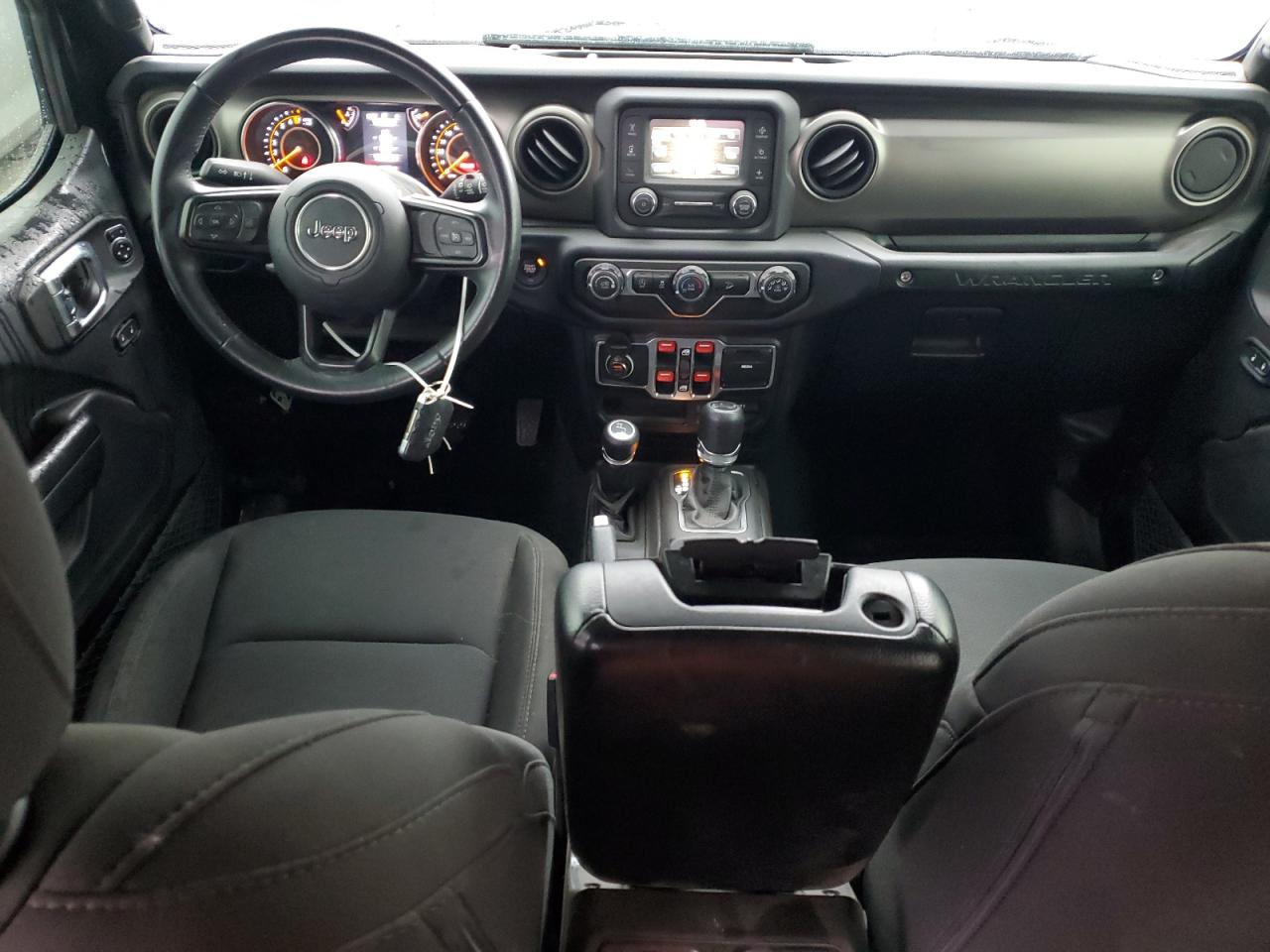 2018 Jeep Wrangler Unlimited Sport VIN: 1C4HJXDG2JW304221 Lot: 82467575