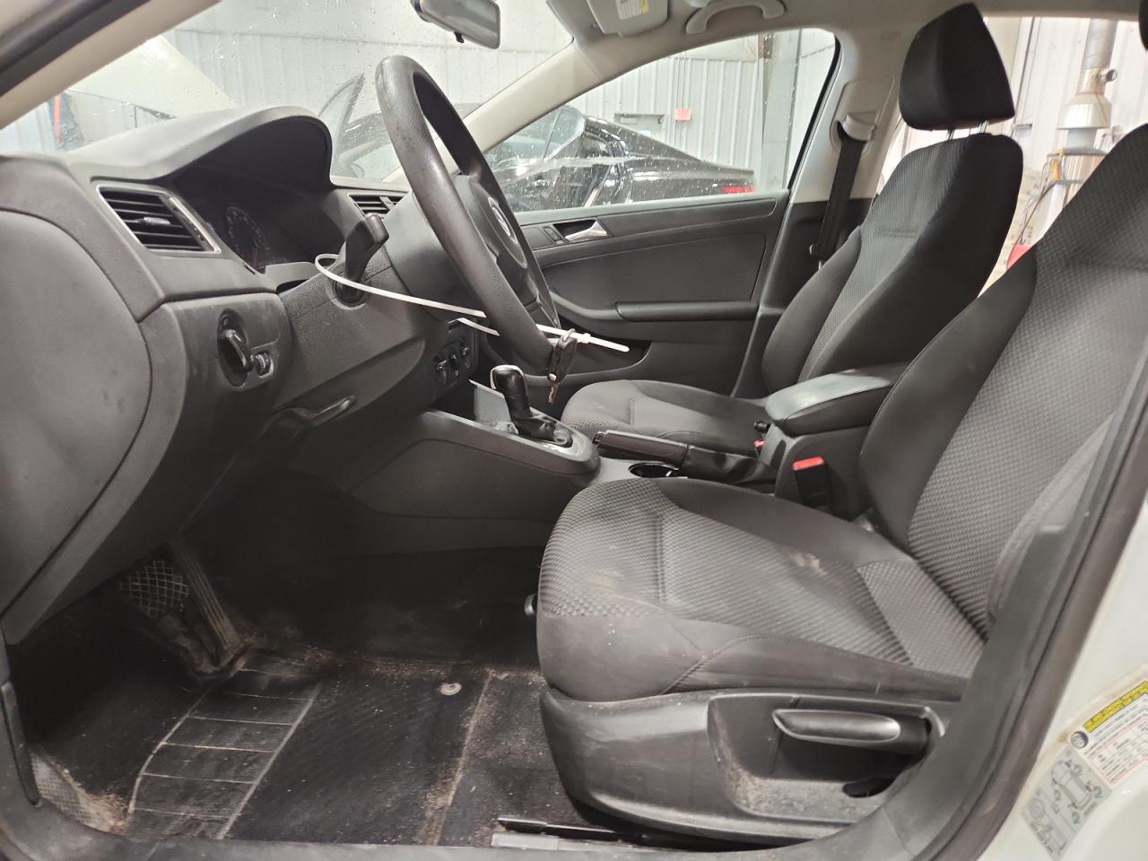 2014 Volkswagen Jetta Base VIN: 3VW2K7AJ5EM407994 Lot: 82448465