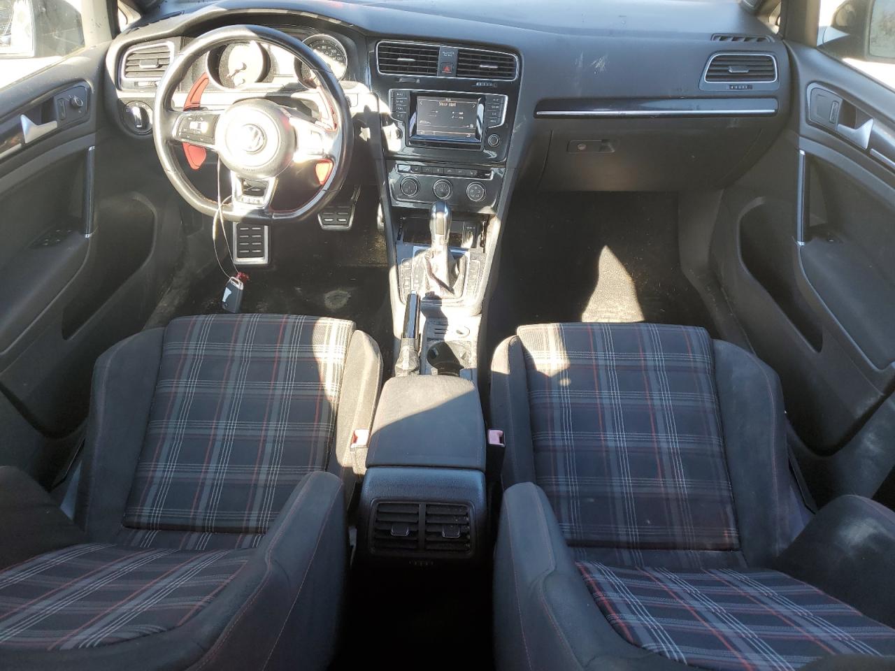 2015 Volkswagen Gti VIN: 3VW4T7AU6FM105048 Lot: 87114085