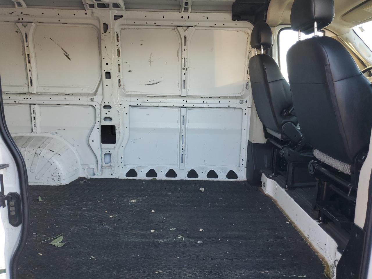 2020 Ram Promaster 1500 1500 Standard VIN: 3C6TRVAG0LE138393 Lot: 86130925