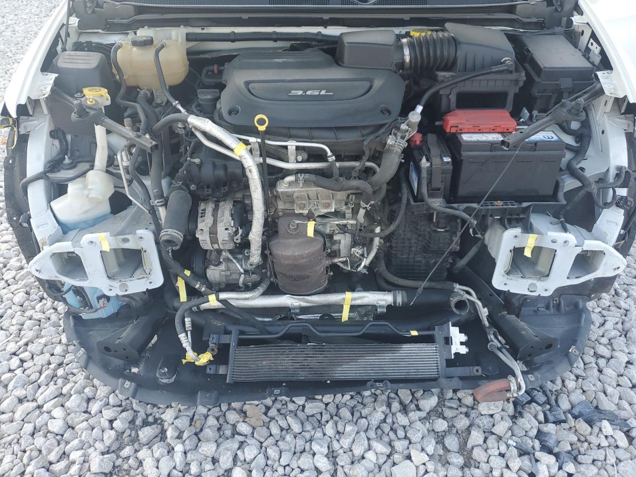 2018 Chrysler Pacifica Limited VIN: 2C4RC1GG8JR320424 Lot: 82219775