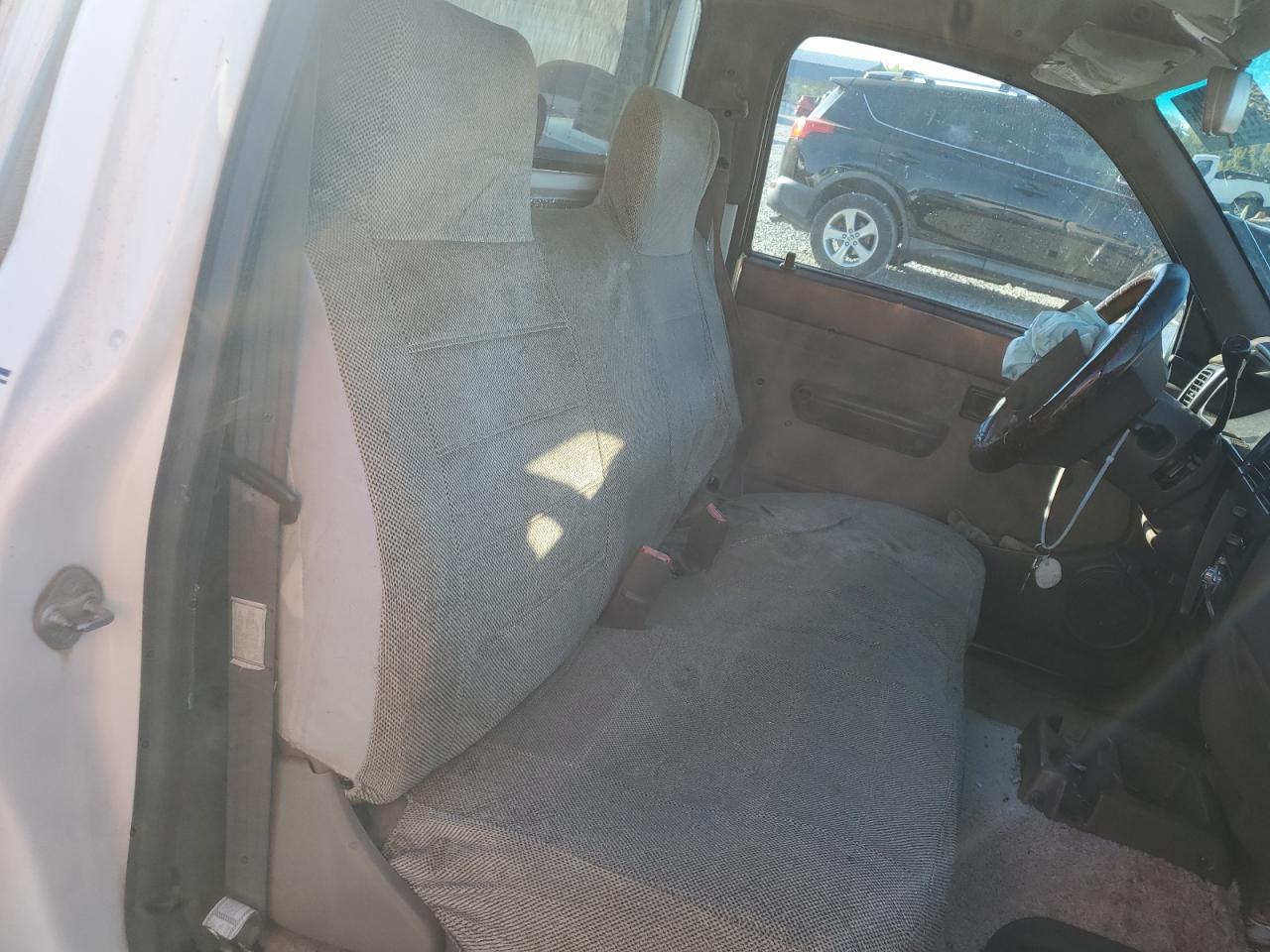 2000 Toyota Tacoma VIN: 4TANL42NXYZ584715 Lot: 84707135