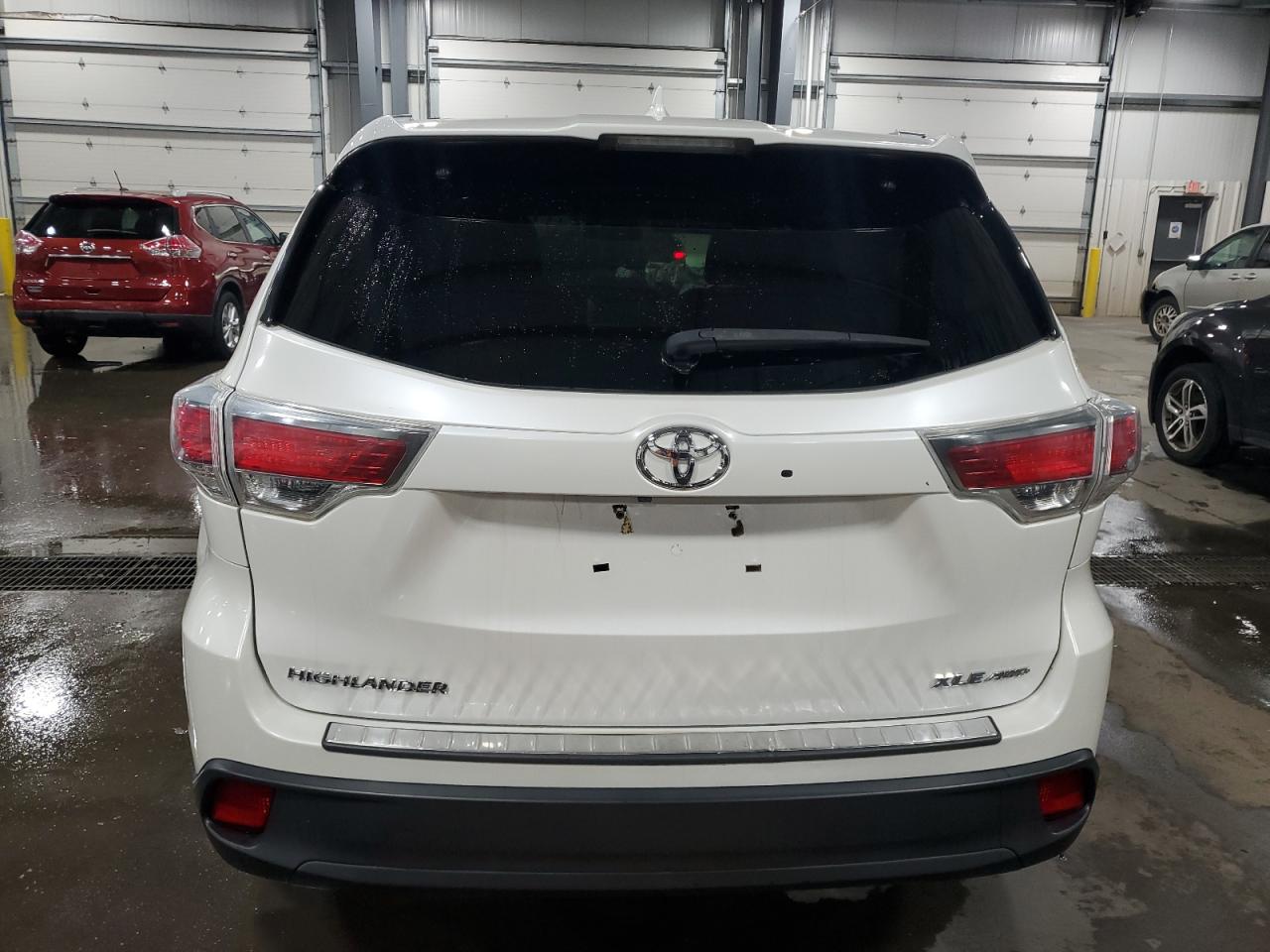 2016 Toyota Highlander Xle VIN: 5TDJKRFHXGS269162 Lot: 85736915