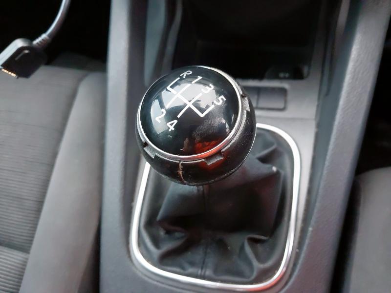 2006 VOLKSWAGEN GOLF TDI S 