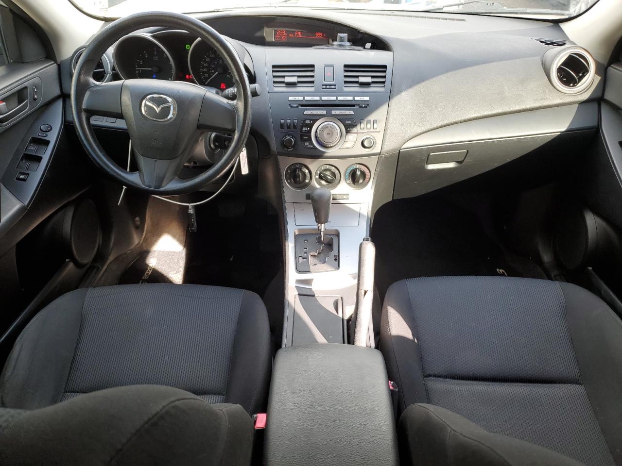 2011 Mazda 3 I VIN: JM1BL1UF4B1368909 Lot: 85565765