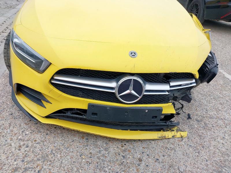 2019 MERCEDES-BENZ AMG A 35 4MATIC PREMIUM + 