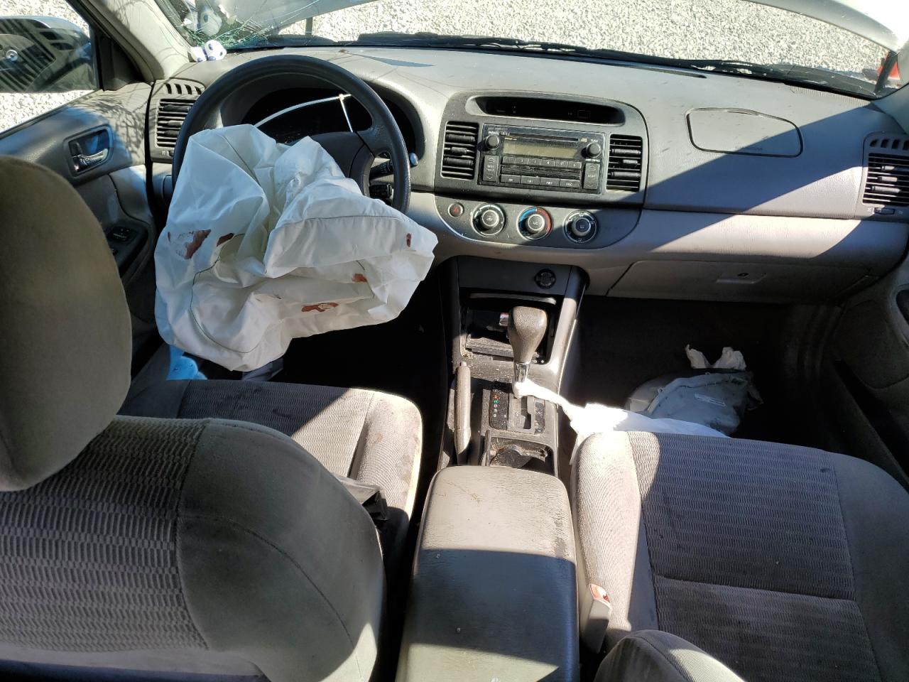 2005 Toyota Camry Le VIN: 4T1BE32K55U942616 Lot: 82377205