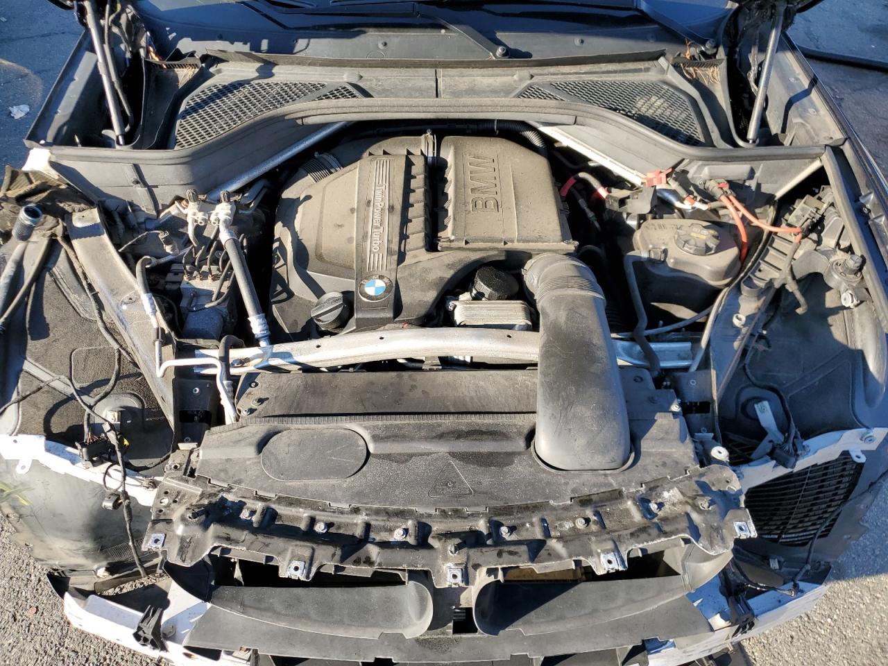 2014 BMW X5 xDrive35I VIN: 5UXKR0C56E0K44232 Lot: 83797385