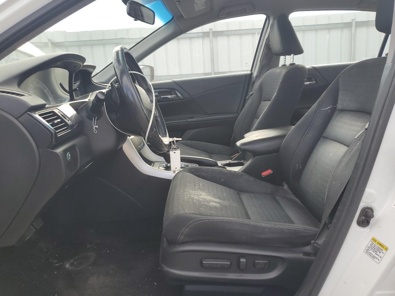 2015 Honda Accord Sport VIN: 1HGCR2F52FA124843 Lot: 85544715