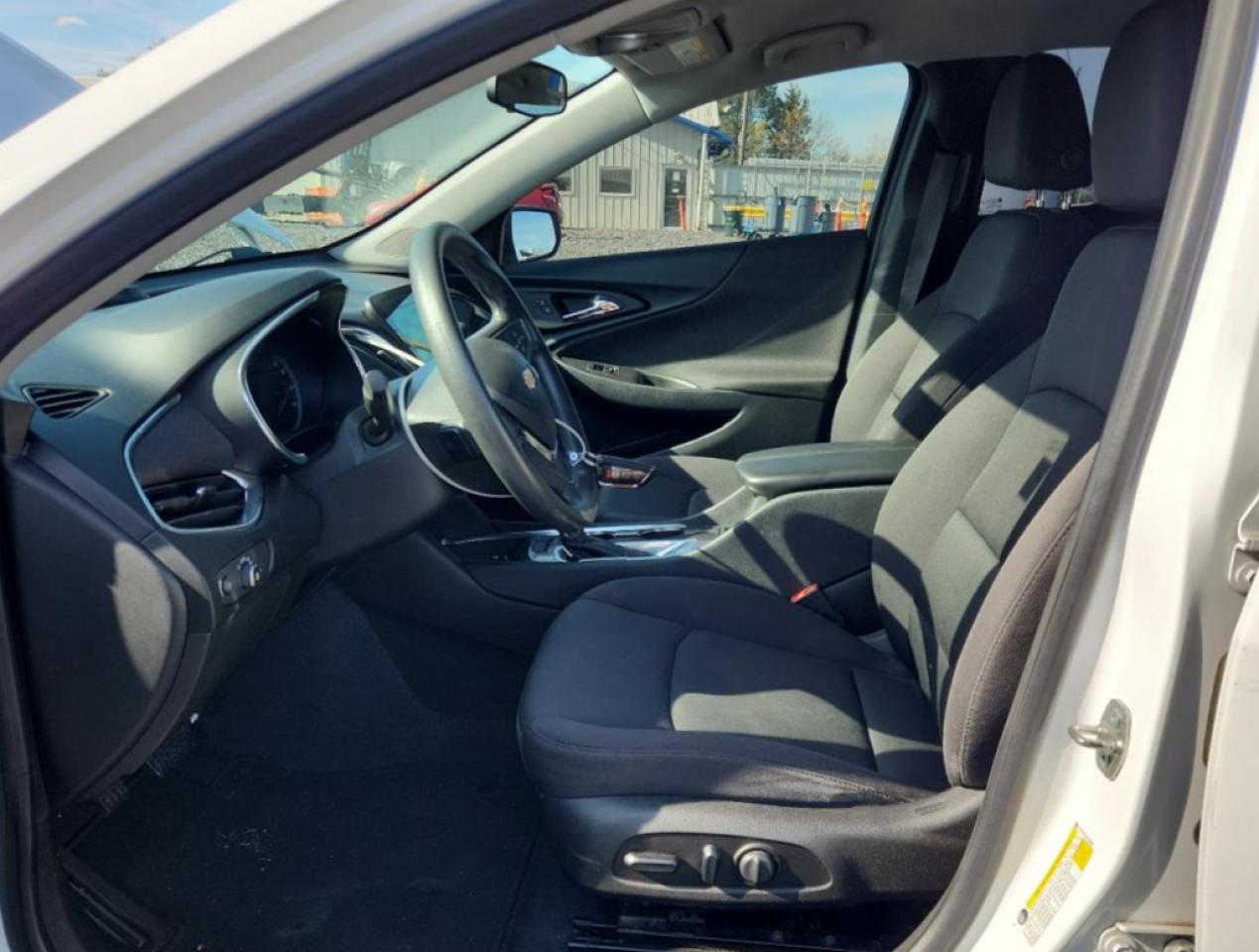 2019 Chevrolet Malibu Lt VIN: 1G1ZD5ST4KF155806 Lot: 90792245