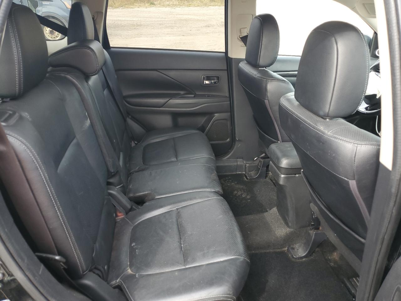 2017 Mitsubishi Outlander Se VIN: JA4AZ3A33HZ052633 Lot: 82001545