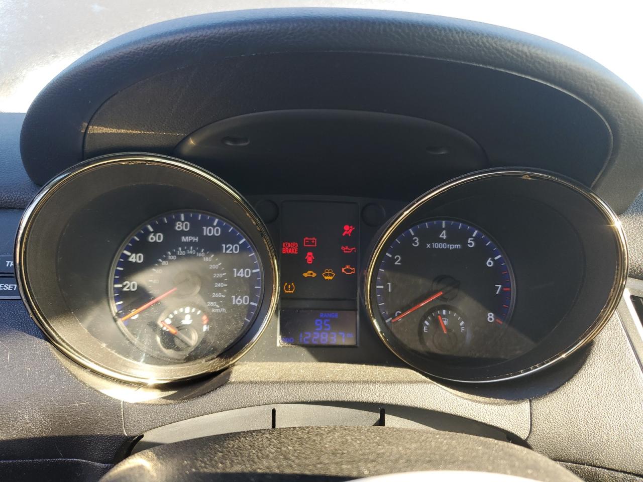 2011 Hyundai Genesis Coupe 3.8L VIN: KMHHU6KH1BU055013 Lot: 82268875