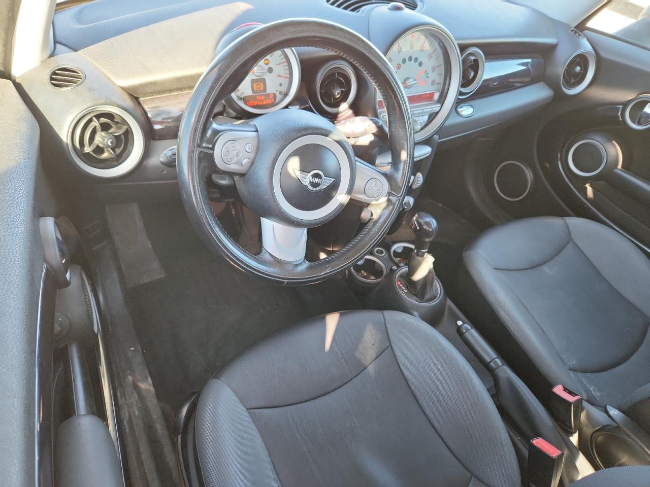 2010 Mini Cooper VIN: WMWMF3C57ATZ64469 Lot: 86173435