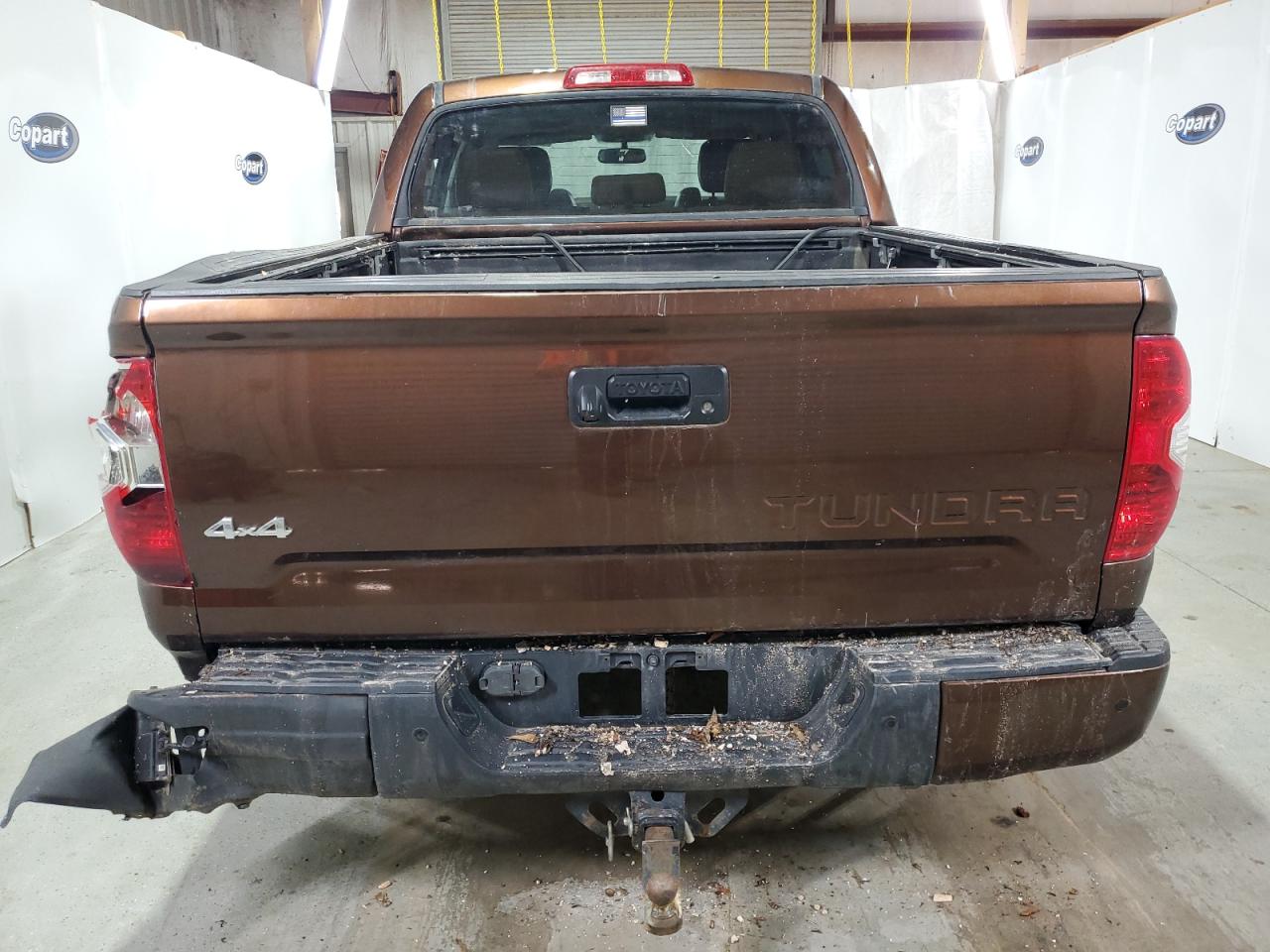 2014 Toyota Tundra Crewmax Platinum VIN: 5TFAW5F19EX414392 Lot: 84766475