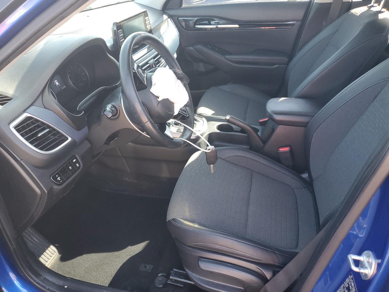 2021 Kia Seltos S VIN: KNDEUCAAXM7163674 Lot: 85208725