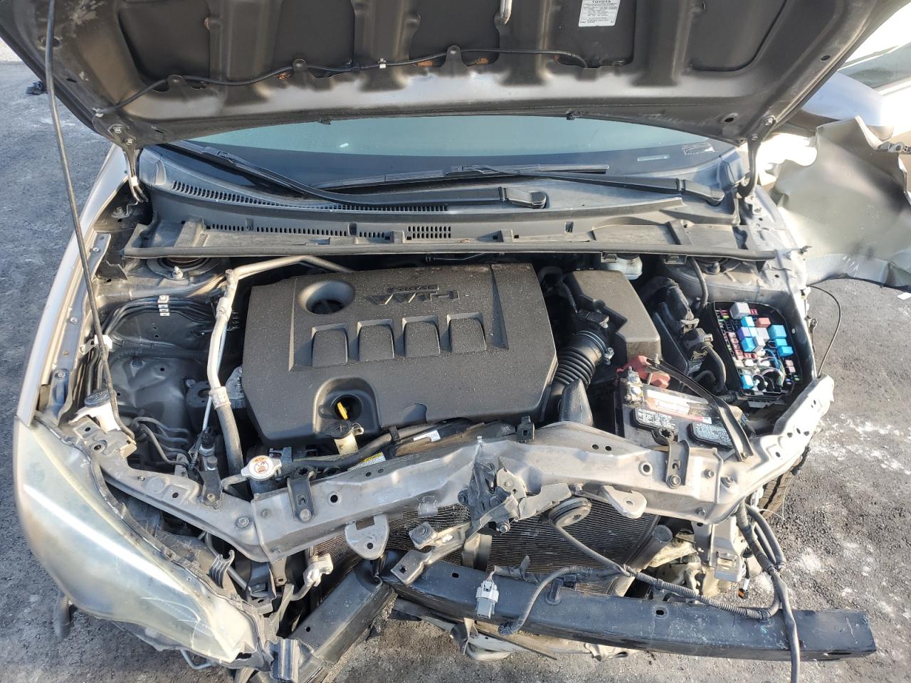 2019 Toyota Corolla L VIN: 2T1BURHE3KC197711 Lot: 85414045