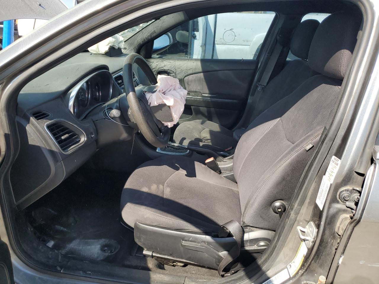 2012 Chrysler 200 Lx VIN: 1C3CCBAB1CN318589 Lot: 85273925