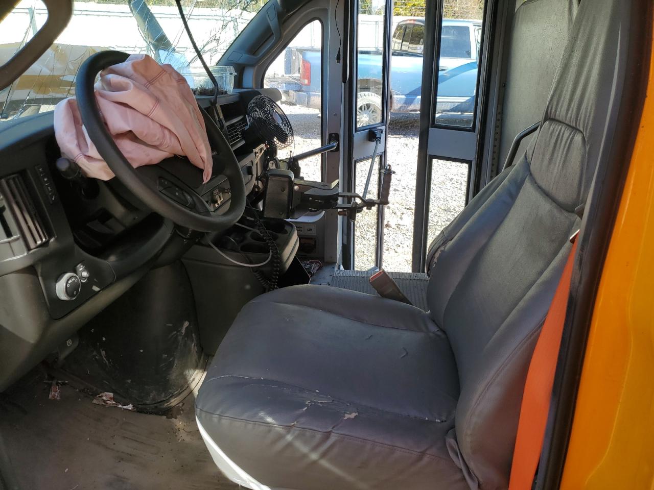 2021 Thomas Minotour G3500 - School Bus VIN: 1HA6GUB77MN005904 Lot: 84649935