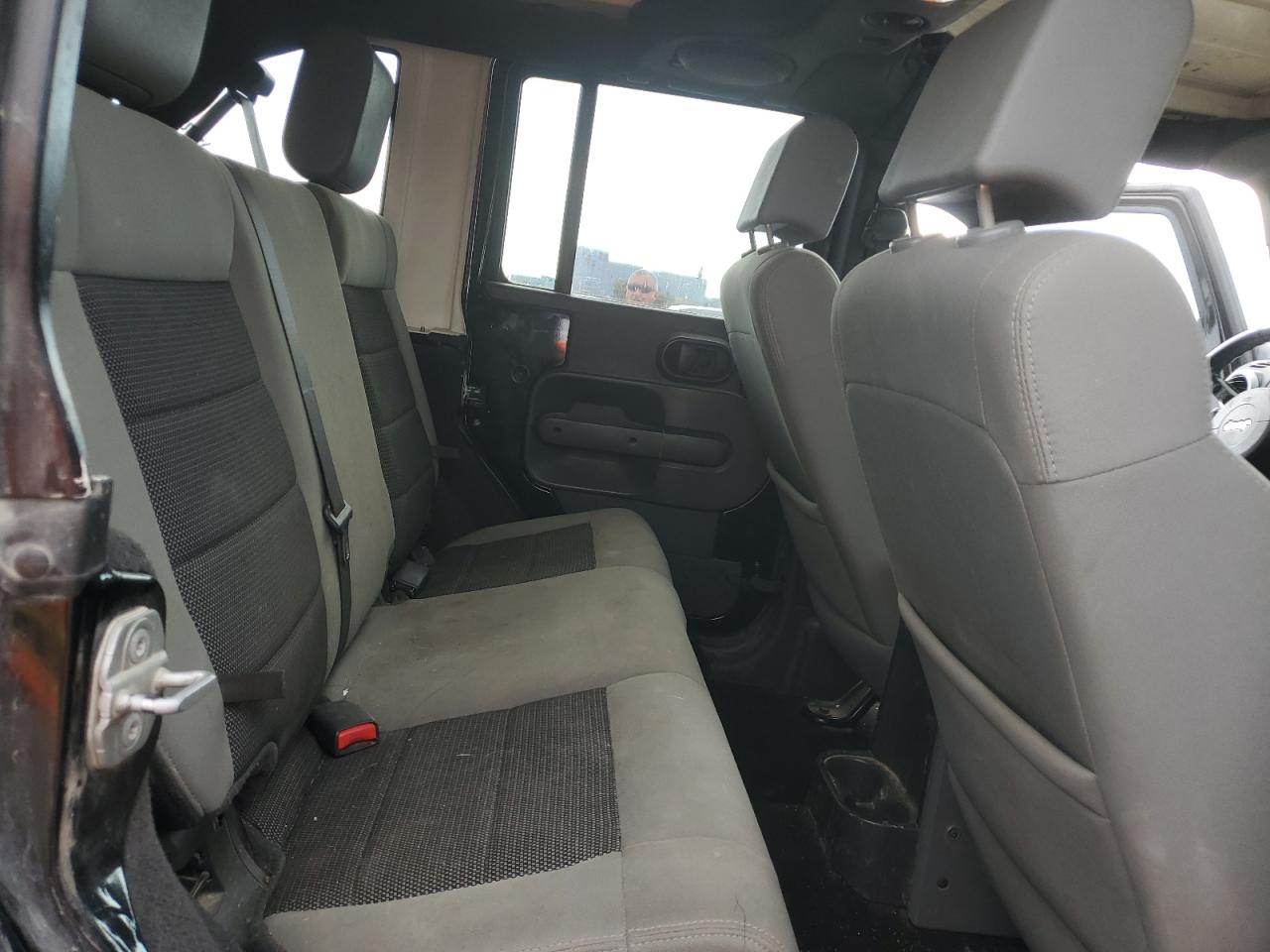 2010 Jeep Wrangler Unlimited Sahara VIN: 1J4BA5H18AL114435 Lot: 85858875