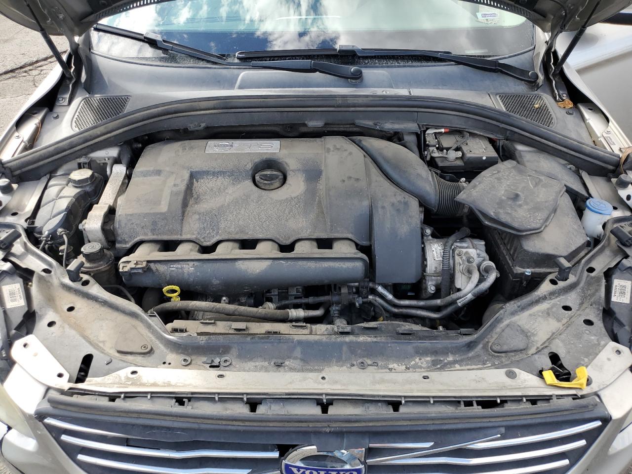 2015 Volvo Xc60 T6 Premier VIN: YV4902RK1F2679438 Lot: 84917255