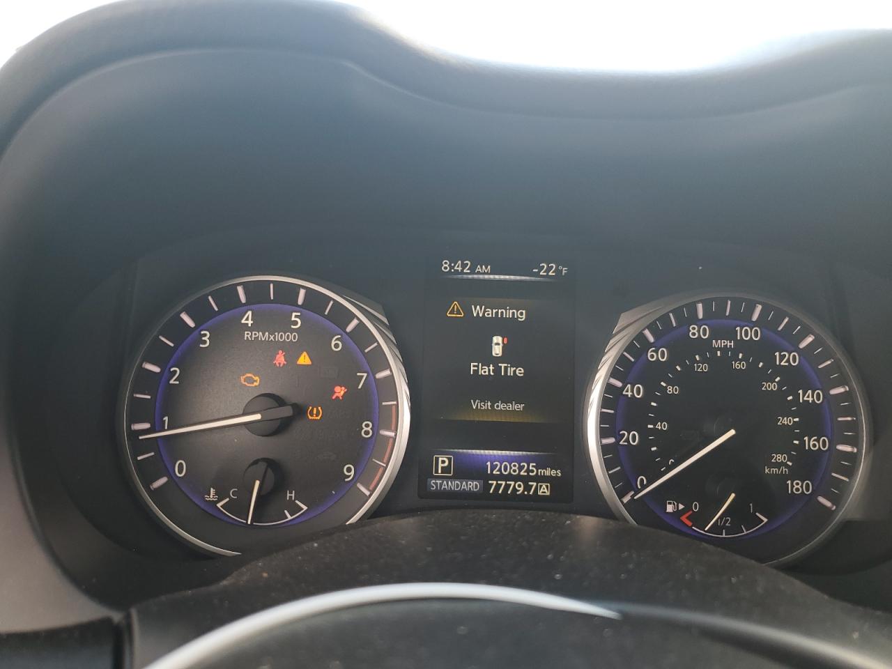 2014 Infiniti Q50 Base VIN: JN1BV7AP0EM675350 Lot: 84610935