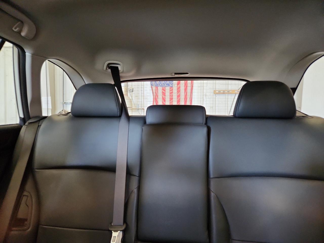 2017 Subaru Outback 2.5I Limited VIN: 4S4BSAKC4H3216732 Lot: 84894225