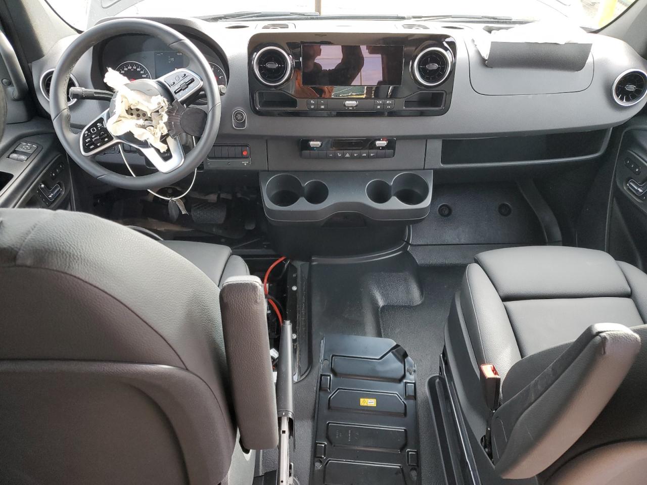 2024 Mercedes-Benz Sprinter 2500 VIN: W1W4NBVY1RT193238 Lot: 87445035