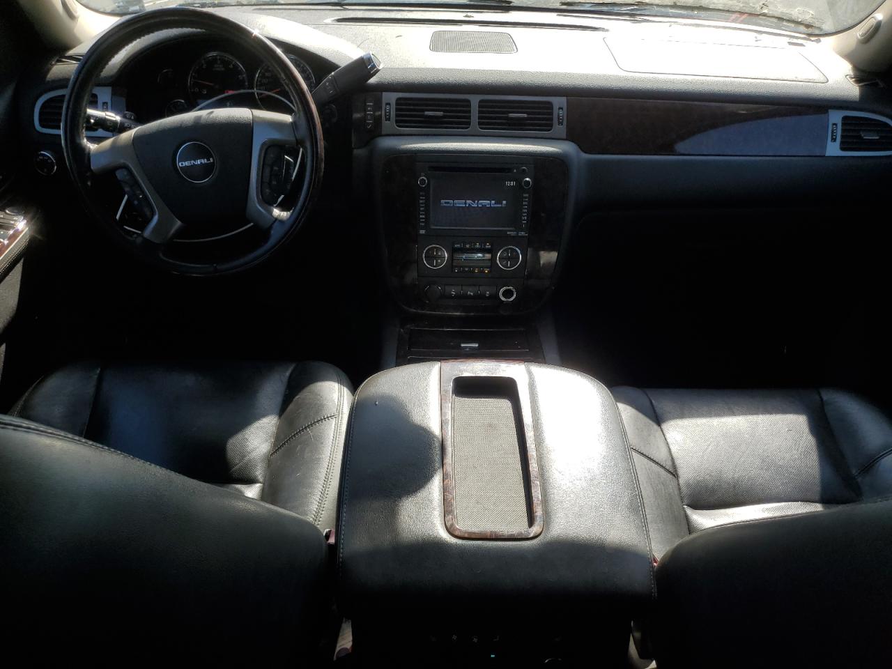 2012 GMC Yukon Xl Denali VIN: 1GKS2MEF6CR138038 Lot: 82149845