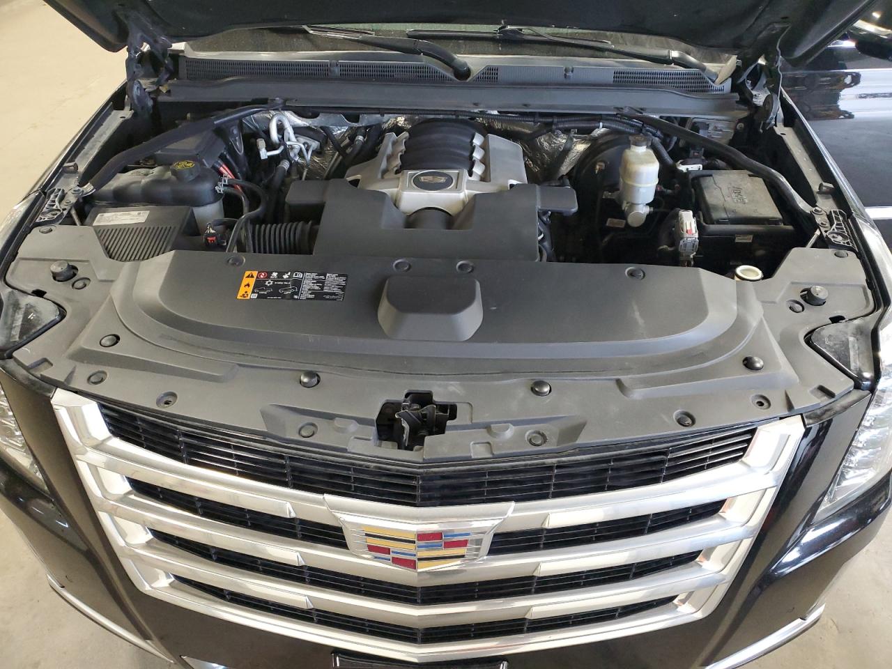 2018 Cadillac Escalade Esv Premium Luxury VIN: 1GYS4JKJ8JR319145 Lot: 87267425