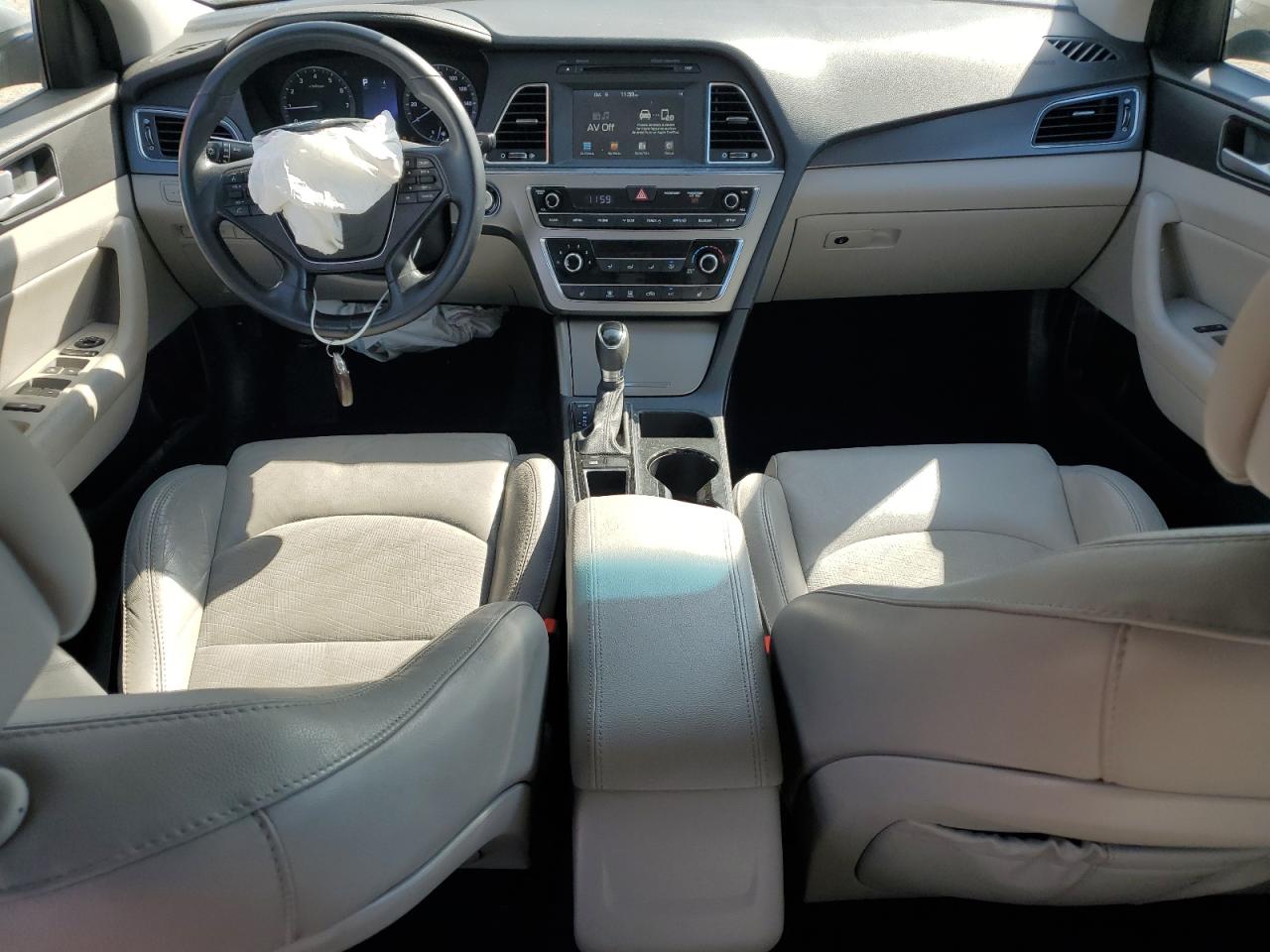 2017 Hyundai Sonata Sport VIN: 5NPE34AF1HH482743 Lot: 81843945