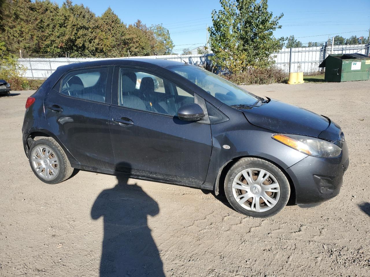 car-image car-image