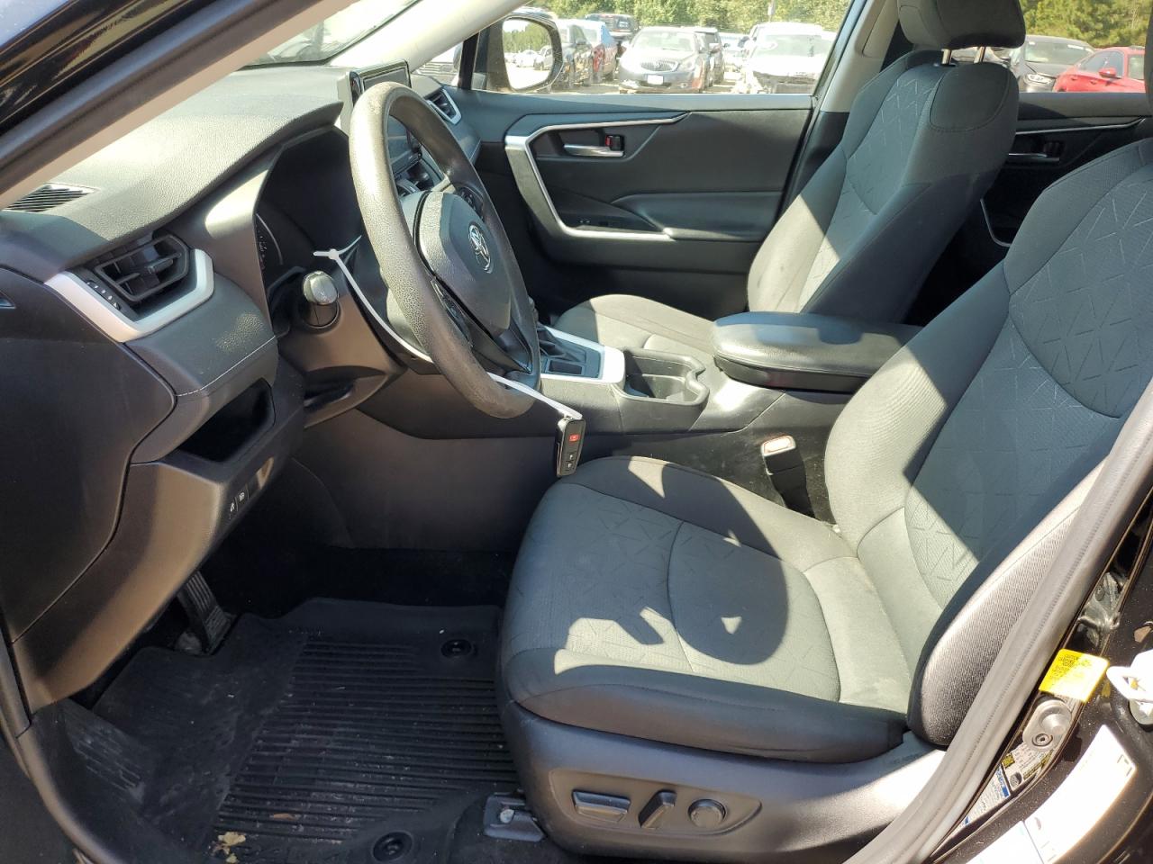 2021 Toyota Rav4 Xle VIN: 2T3P1RFV0MC191358 Lot: 81997505