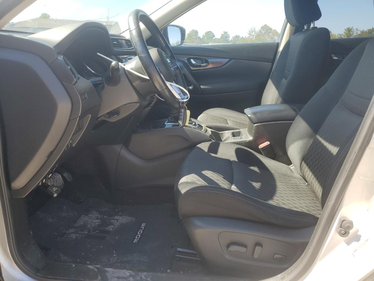 2017 Nissan Rogue S VIN: JN8AT2MTXHW386516 Lot: 85904595