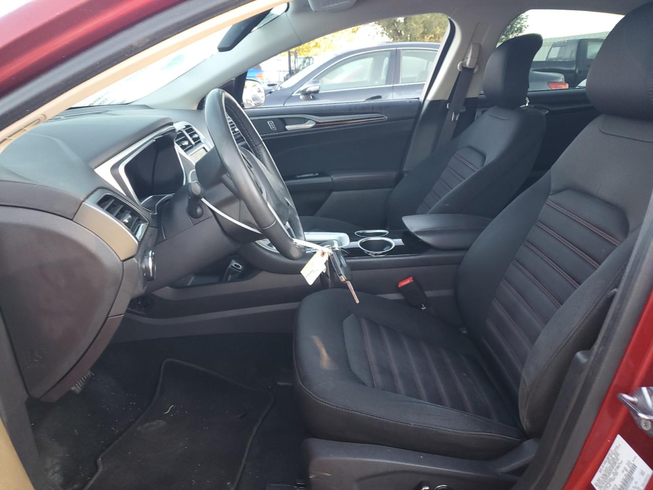 2013 Ford Fusion Se VIN: 3FA6P0HR0DR102080 Lot: 86212895