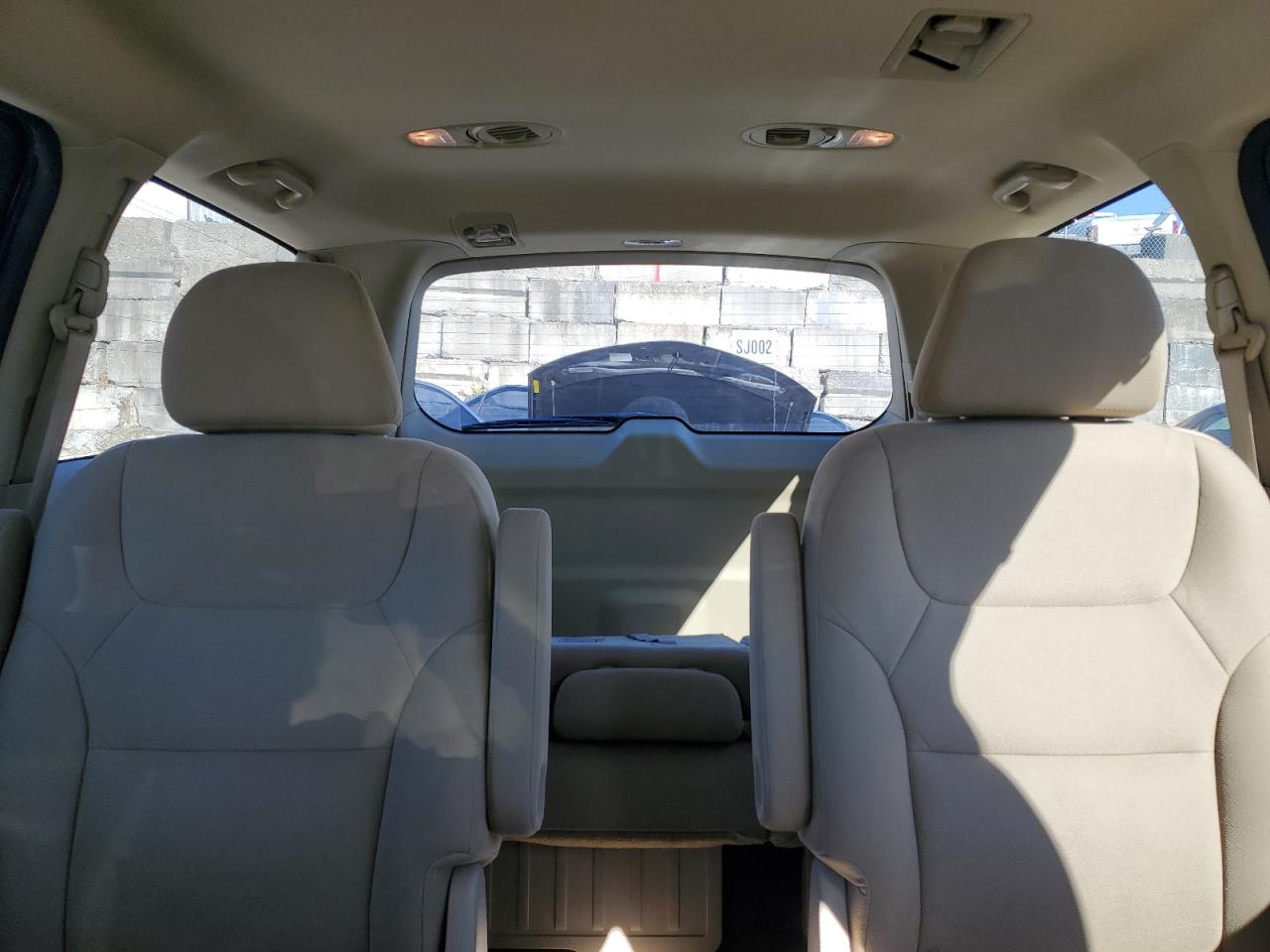 2010 Honda Odyssey Ex VIN: 5FNRL3H48AB081226 Lot: 85752075