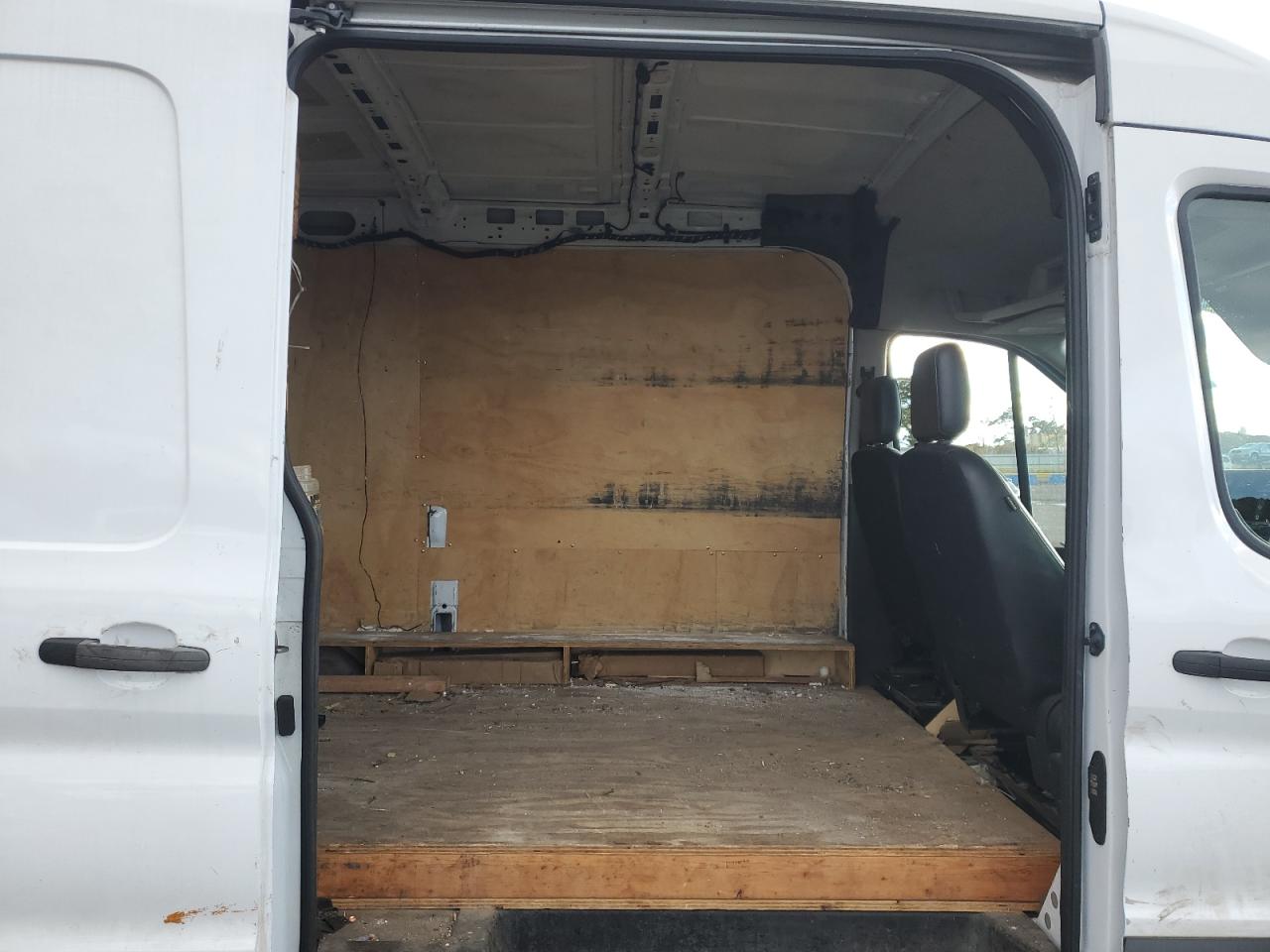 2023 Ford Transit T-250 Delivery Van VIN: 1FTBR1C85PKB11812 Lot: 90825015