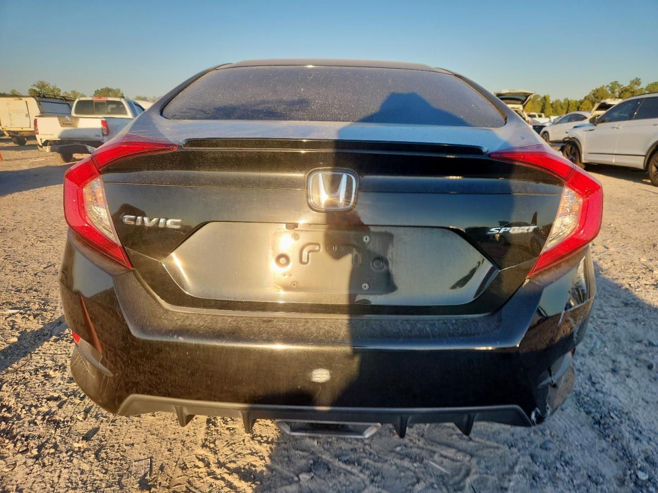 2019 Honda Civic Sport VIN: 2HGFC2F81KH567327 Lot: 86077335