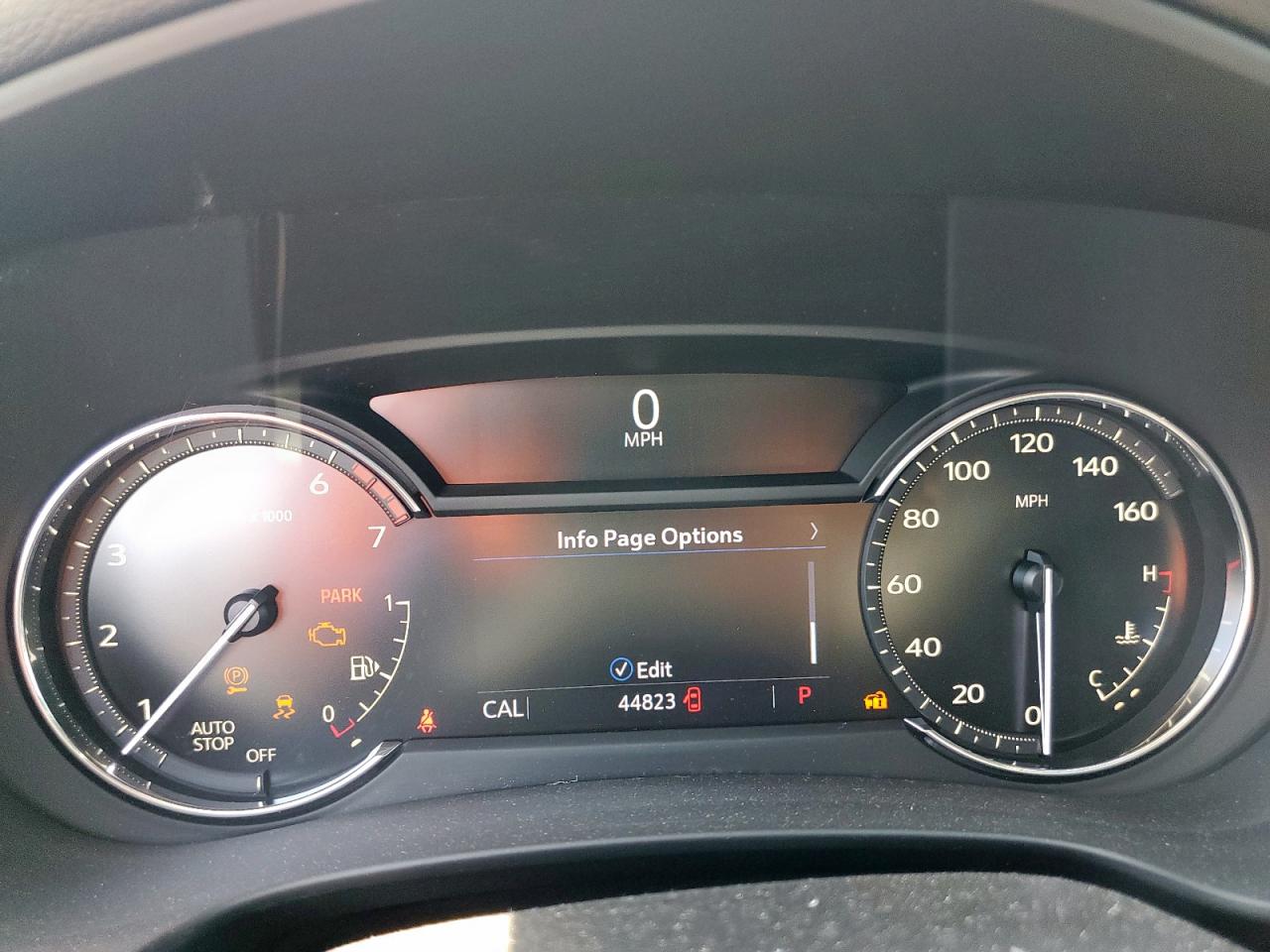 2023 Cadillac Xt4 Premium Luxury VIN: 1GYFZCR42PF171163 Lot: 84025595