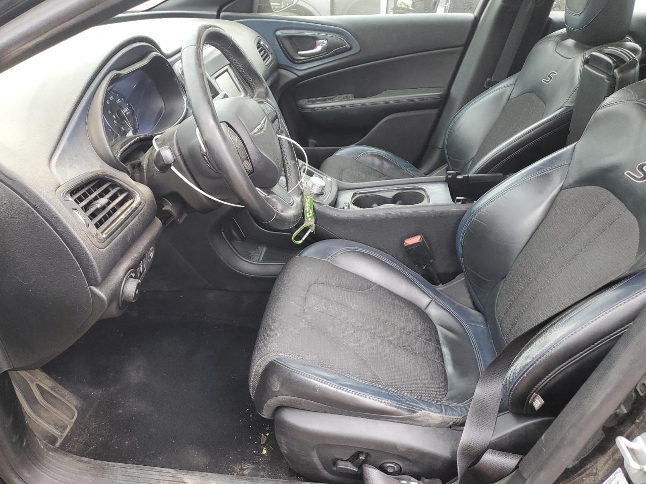 2015 Chrysler 200 S VIN: 1C3CCCBB2FN633989 Lot: 86442825