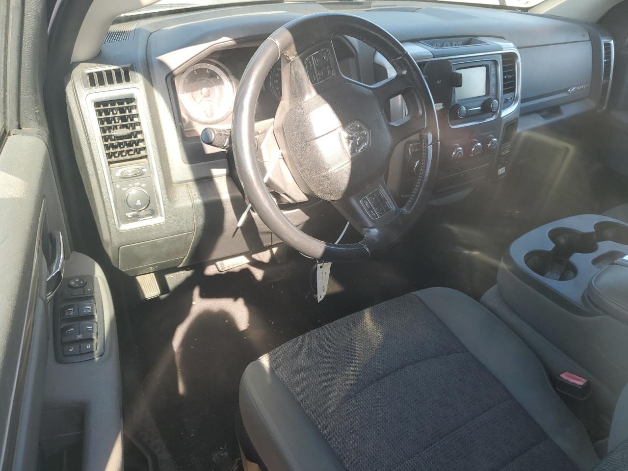 2016 Ram 1500 Slt VIN: 1C6RR6GT7GS319272 Lot: 82212155