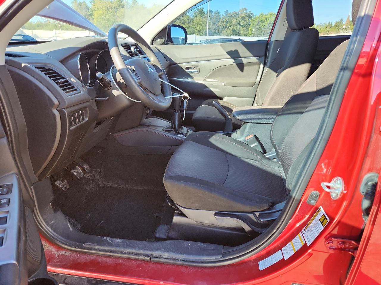 2018 Mitsubishi Outlander Sport Es VIN: JA4AP3AU1JZ027511 Lot: 85891895