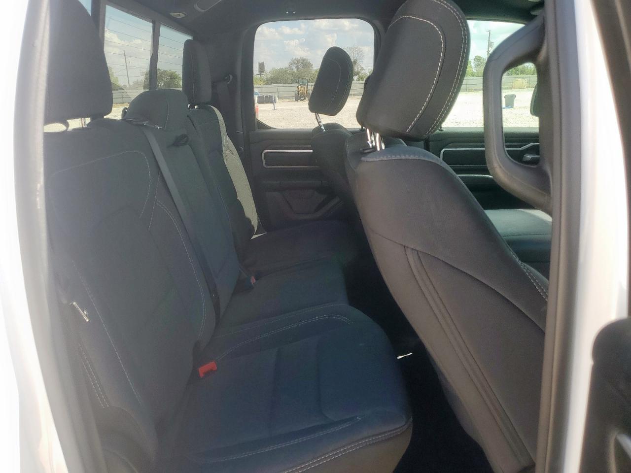 2021 Ram 1500 Big Horn/Lone Star VIN: 1C6RREBT7MN811232 Lot: 86161065