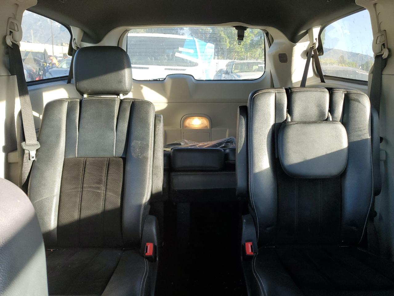 2017 Dodge Grand Caravan Sxt VIN: 2C4RDGCG7HR818260 Lot: 90527855