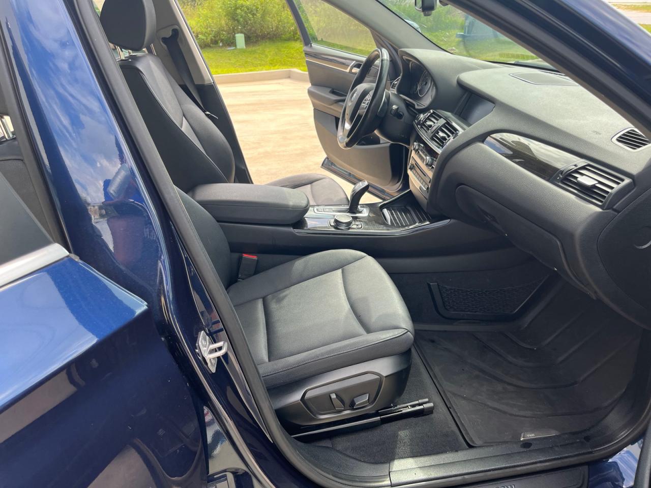 Фото: 5UXXW3C54F0M89225