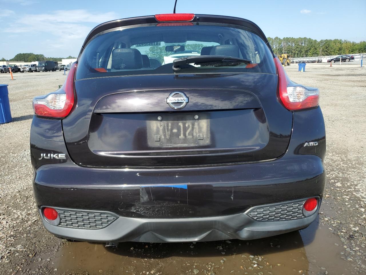 2015 Nissan Juke S VIN: JN8AF5MV8FT551424 Lot: 81943245